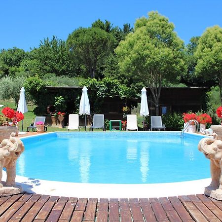 Poggio Paradiso Apartments Mengara Luaran gambar